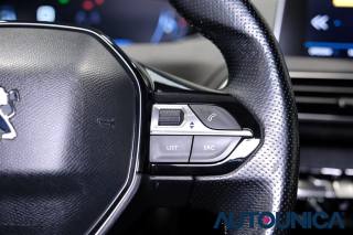 PEUGEOT 3008 usata, con USB