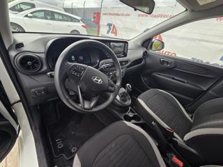 HYUNDAI i10 usata, con Controllo trazione