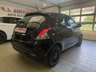 LANCIA Ypsilon usata, con Airbag Passeggero