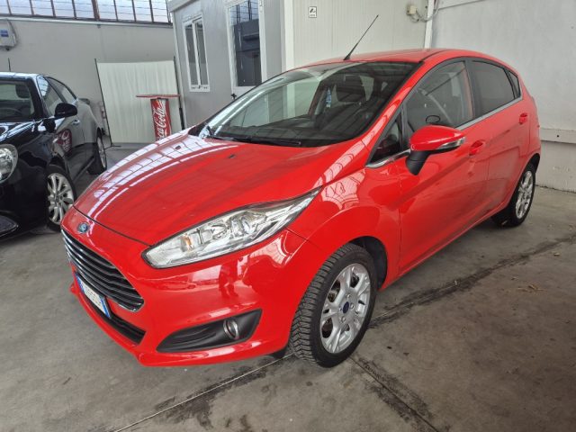 FORD Fiesta usata, con Controllo trazione