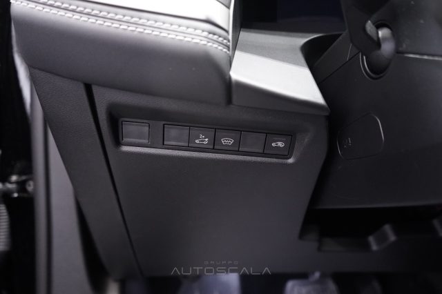 JEEP Compass usata, con Controllo automatico clima
