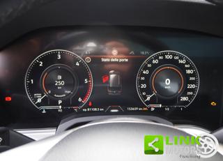 VOLKSWAGEN Touareg usata, con ESP
