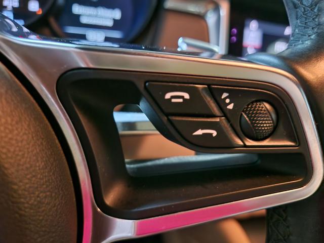 PORSCHE Macan usata, con Sedili sportivi