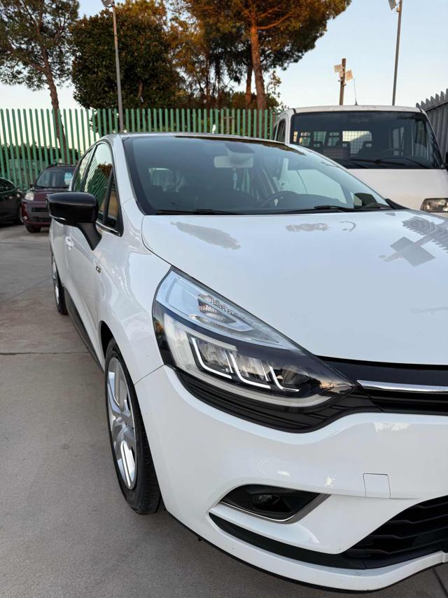 RENAULT Clio usata, con Chiusura centralizzata