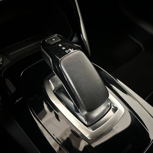 PEUGEOT 208 usata, con Luci diurne LED