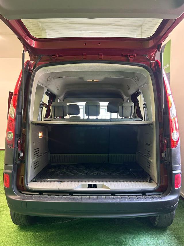 RENAULT Kangoo usata 18