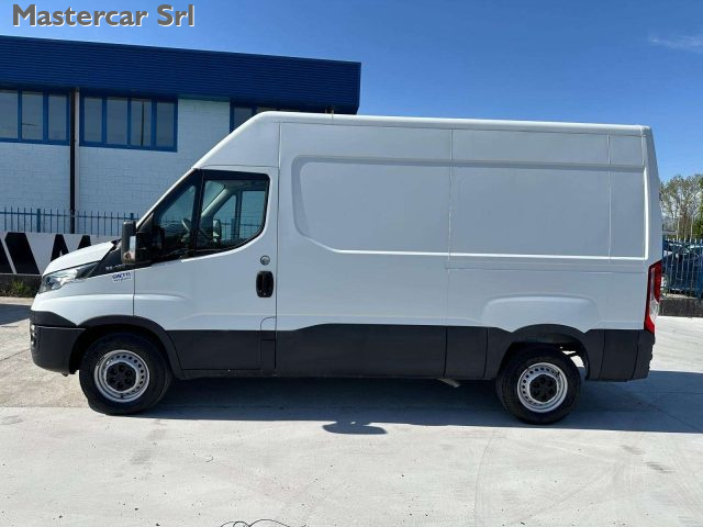 IVECO Daily usata, con Airbag Passeggero