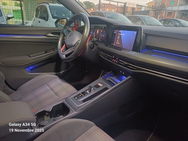 VOLKSWAGEN Golf usata, con Autoradio