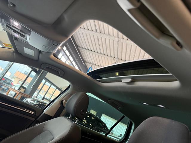 VOLKSWAGEN Golf usata, con Controllo automatico clima