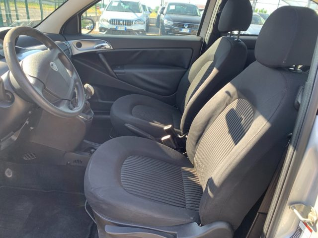 LANCIA Ypsilon usata, con Chiusura centralizzata