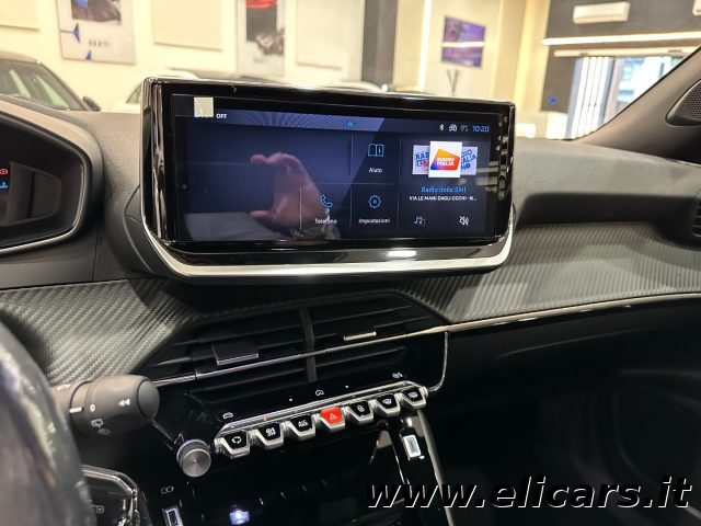 PEUGEOT 2008 usata, con Controllo automatico clima
