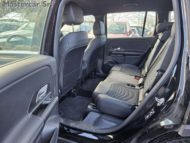 MERCEDES-BENZ GLB 200 usata, con Servosterzo