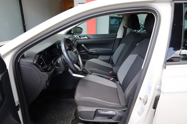 VOLKSWAGEN Taigo usata, con Frenata d