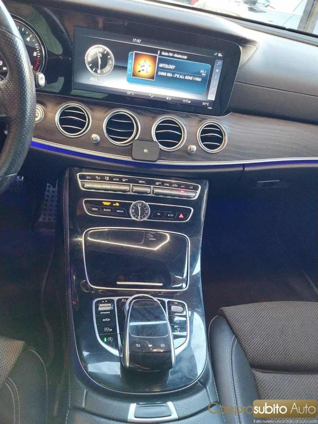 MERCEDES-BENZ E 220 usata, con Sospensioni pneumatiche