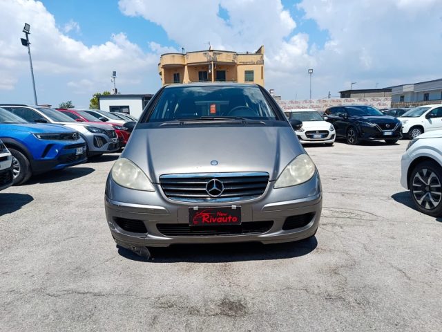 MERCEDES-BENZ A 180 usata, con Airbag