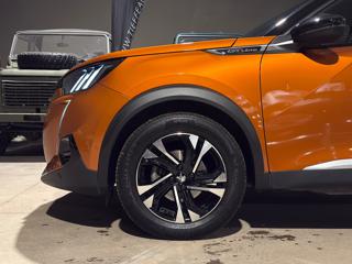 PEUGEOT 2008 usata, con Boardcomputer