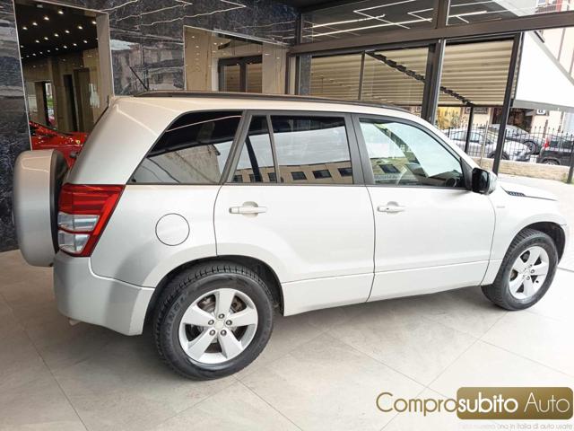 SUZUKI Grand Vitara usata, con Airbag laterali
