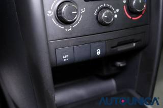PEUGEOT 207 usata 24