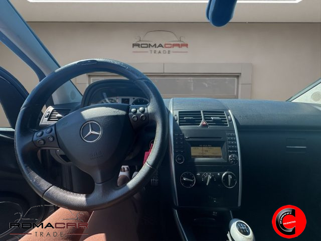 MERCEDES-BENZ A 180 usata, con Climatizzatore