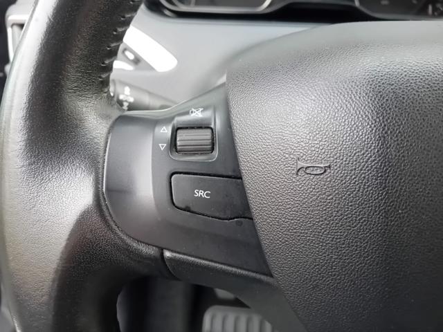 PEUGEOT 2008 usata, con Controllo trazione