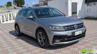 VOLKSWAGEN Tiguan usata, con Airbag laterali