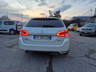 PEUGEOT 308 usata, con Airbag laterali