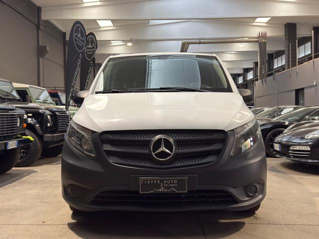 MERCEDES-BENZ Vito usata, con Airbag