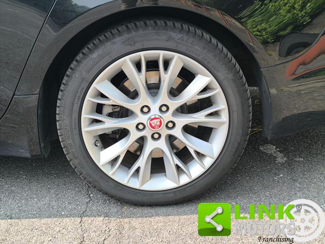 JAGUAR XF usata, con Servosterzo