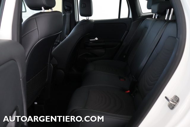 MERCEDES-BENZ GLA 180 usata, con Vivavoce