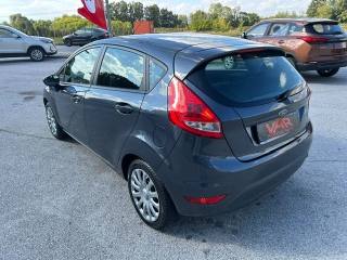 FORD Fiesta usata, con Specchietti laterali elettrici