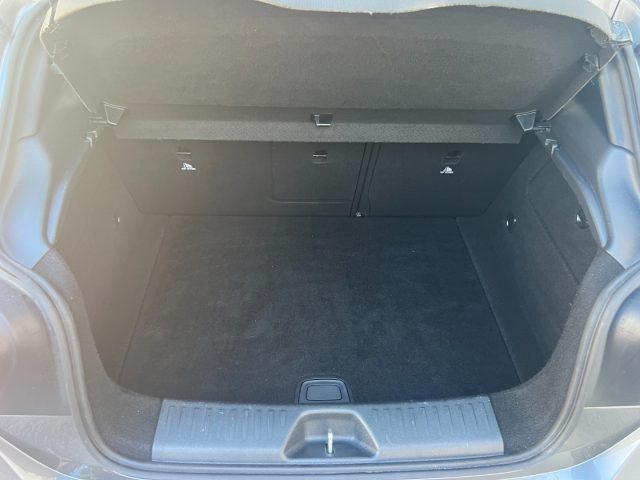 MERCEDES-BENZ A 180 usata, con Bluetooth