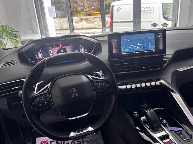PEUGEOT 5008 usata, con Controllo automatico clima