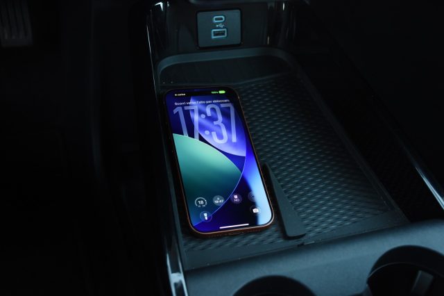 FORD Mustang Mach-E usata, con Sensori di parcheggio posteriori