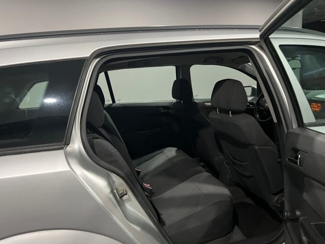 OPEL Astra usata, con Fendinebbia