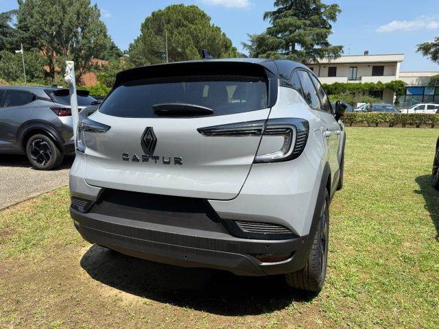 RENAULT Captur usata, con Boardcomputer