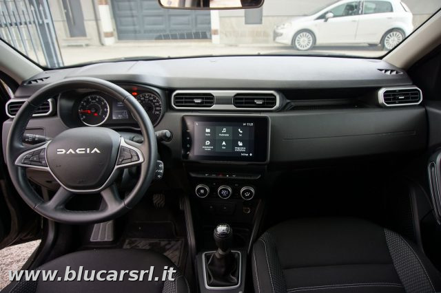 DACIA Duster usata 7