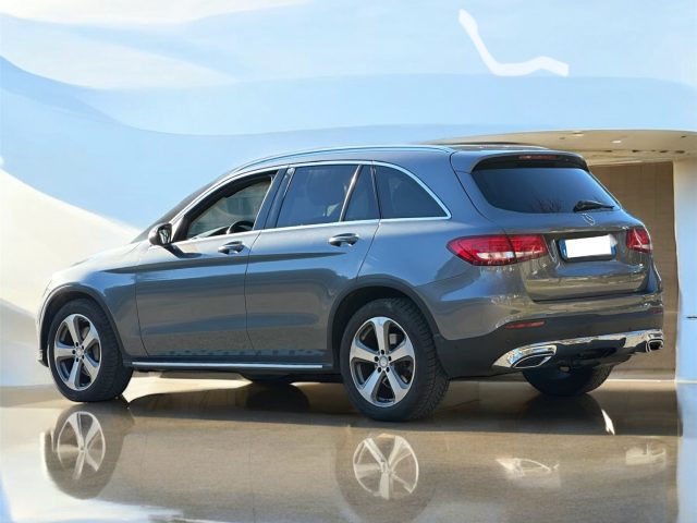 MERCEDES-BENZ GLC 220 usata, con Alzacristalli elettrici