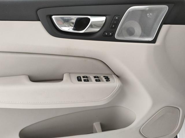 VOLVO XC60 usata, con Controllo automatico clima