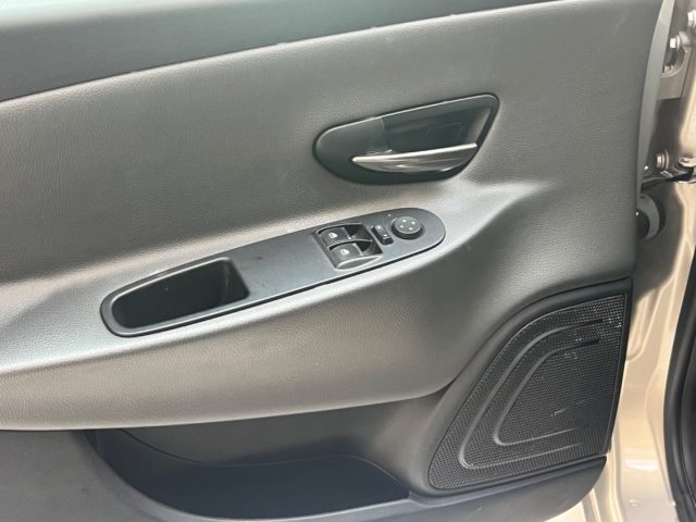 LANCIA Ypsilon usata, con Climatizzatore automatico, 2 zone