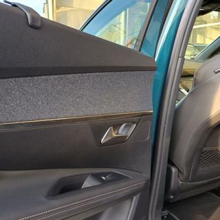PEUGEOT 5008 usata, con Fendinebbia