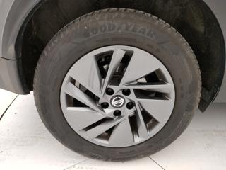 NISSAN Qashqai usata, con Sedile posteriore sdoppiato
