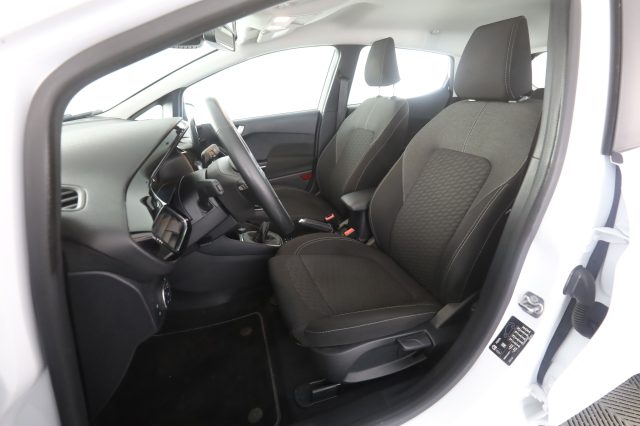 FORD Fiesta usata 2