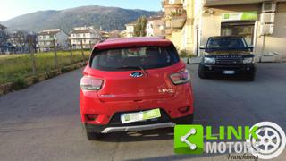 MAHINDRA KUV100 usata, con Autoradio