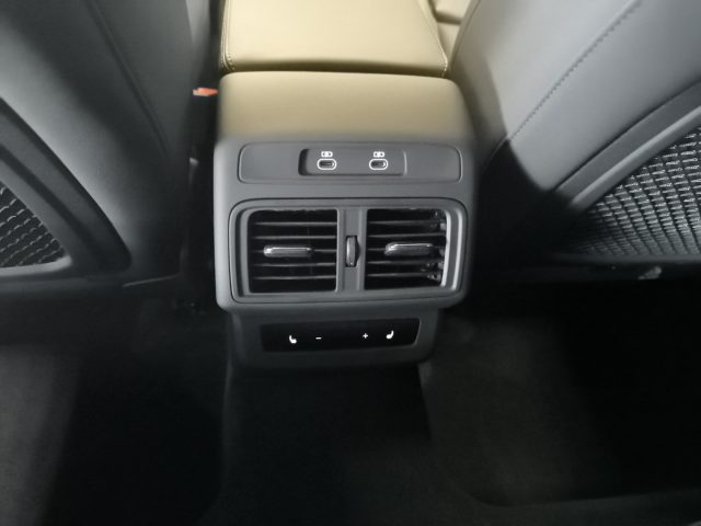 AUDI Q5 usata, con Touch screen