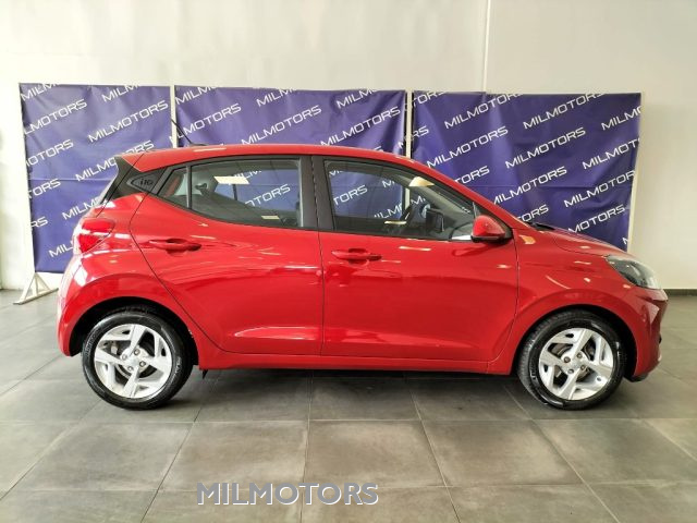 HYUNDAI i10 usata, con Autoradio