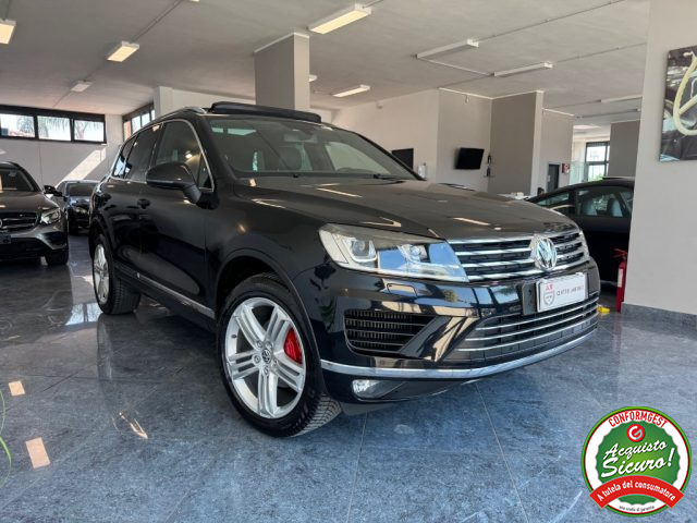 VOLKSWAGEN Touareg usata, con Airbag laterali