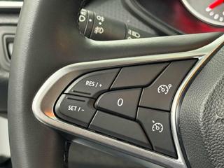 RENAULT Clio usata, con Sensori di parcheggio posteriori