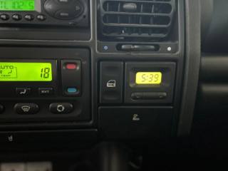 LAND ROVER Discovery usata, con Specchietti laterali elettrici