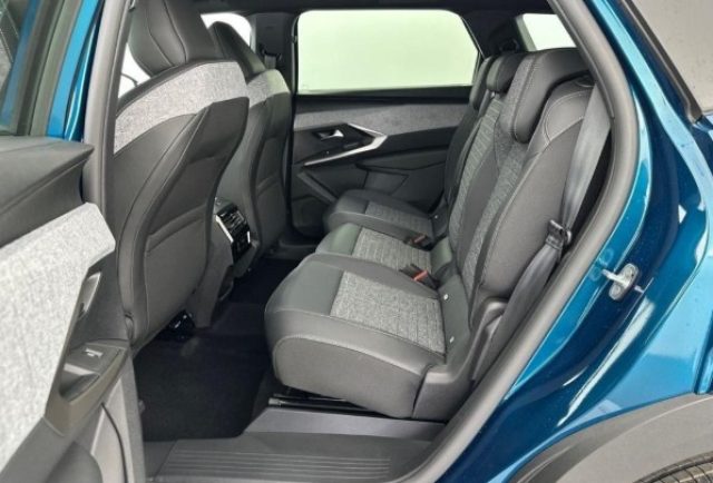 PEUGEOT 5008 usata, con Cruise Control
