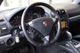 PORSCHE Cayenne usata, con Volante in pelle